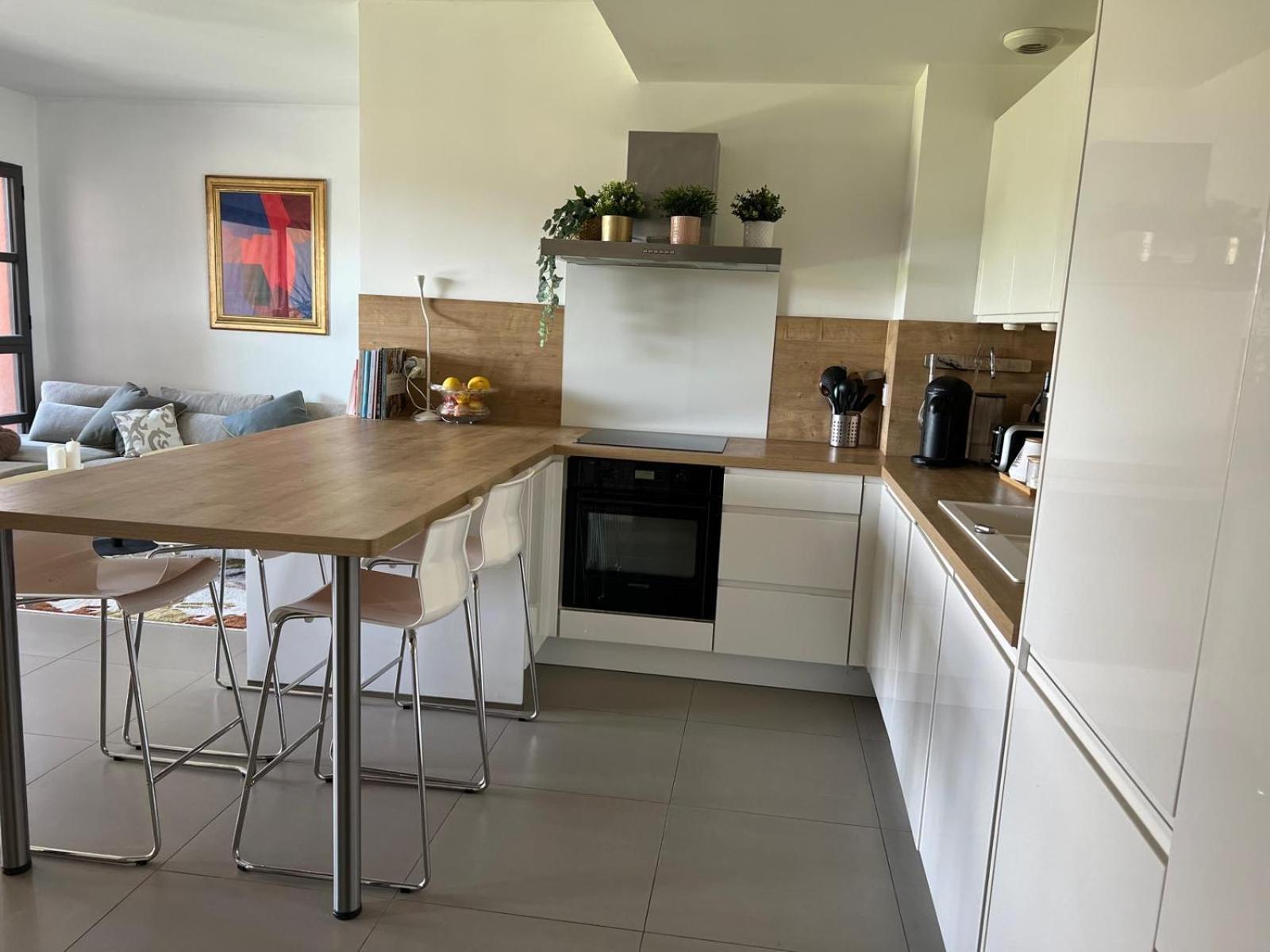 Appartamento Joli 3 Pieces Ensoleille Sur Les Hauteurs De *