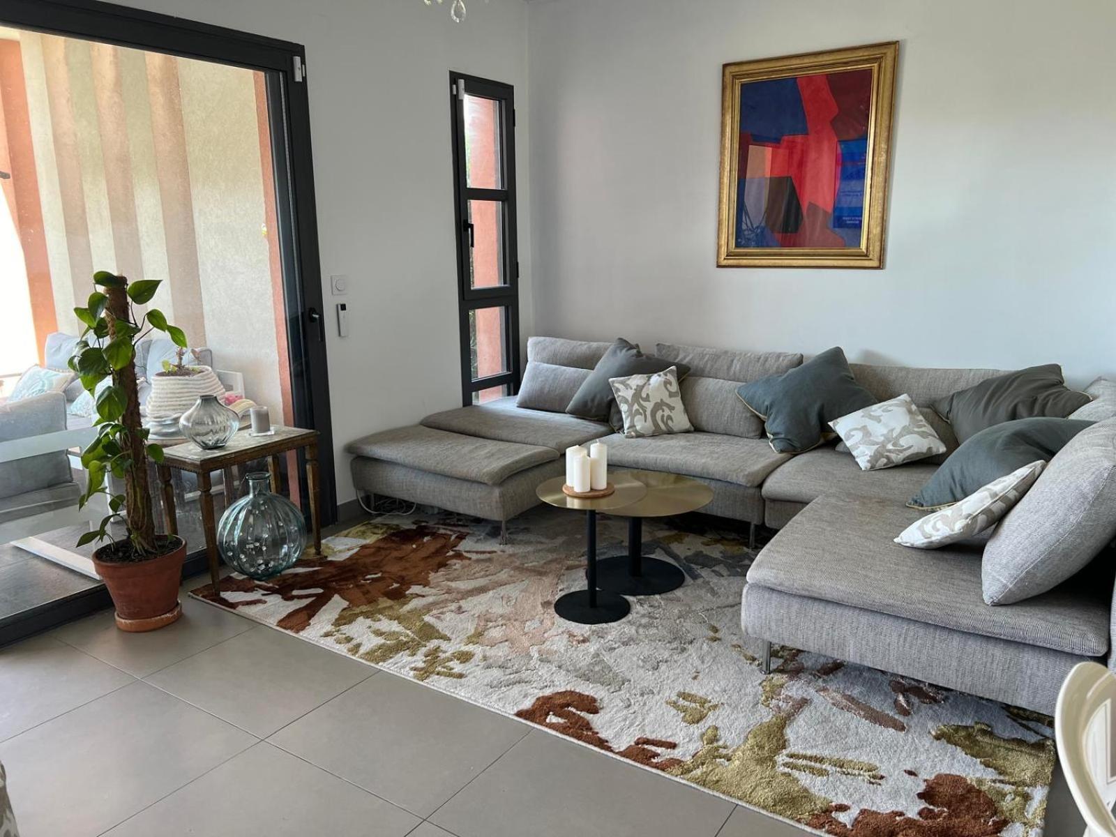Appartamento Joli 3 Pieces Ensoleille Sur Les Hauteurs De *